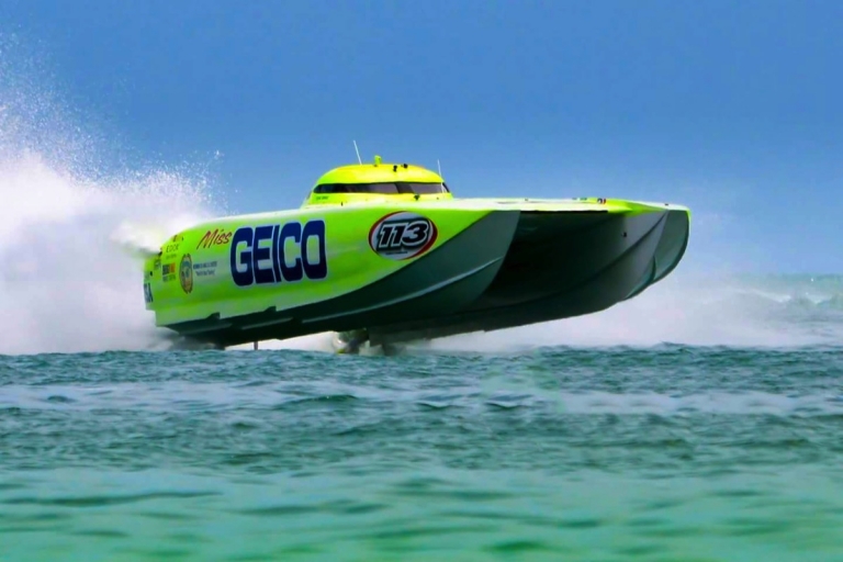 Miss Geico Offshore Racing